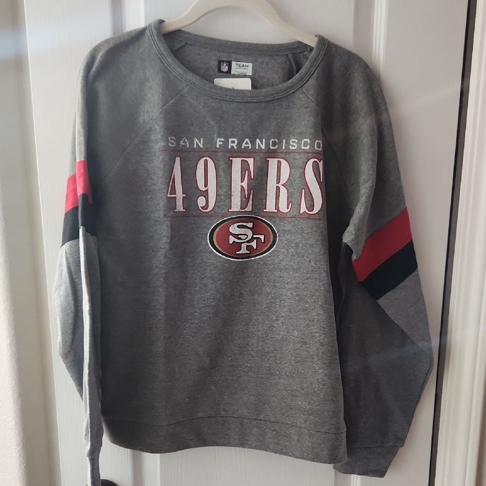 Team Apparel Gray and Red 49ers Crewneck Sweater